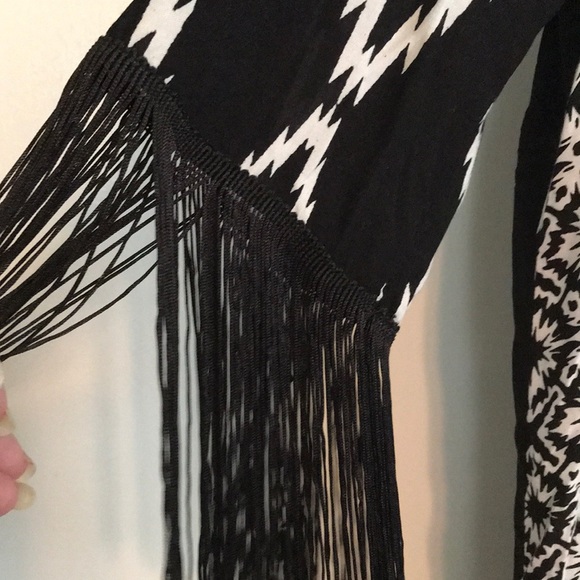 Kimono - Picture 4 of 4